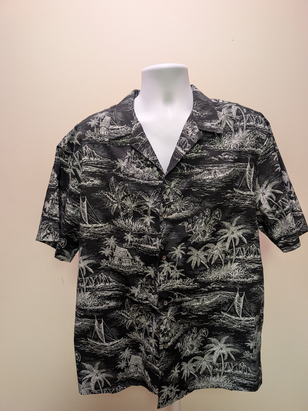 Vintage Nui Nalu Made in Hawaii Scenic Aloha Shirt — Men's XL